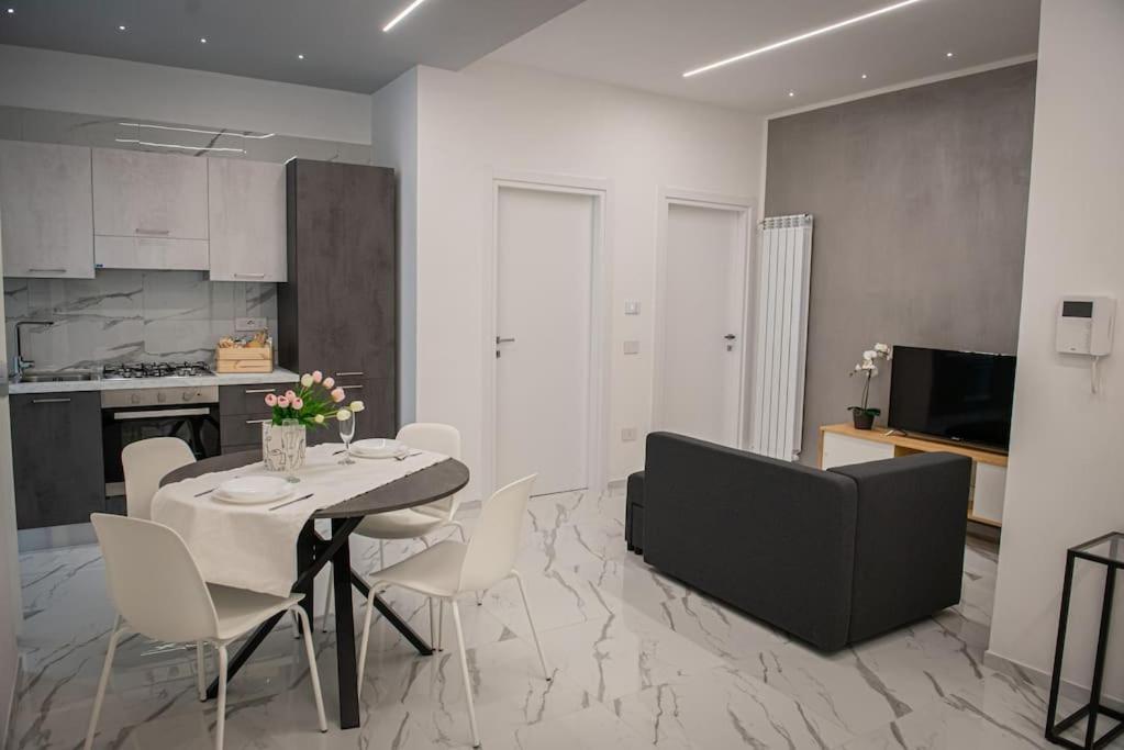 Luxury Modern In Apartment Salerno